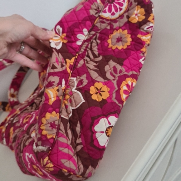 Vera Bradley Shoulder Tote Floral - Picture 5 of 8